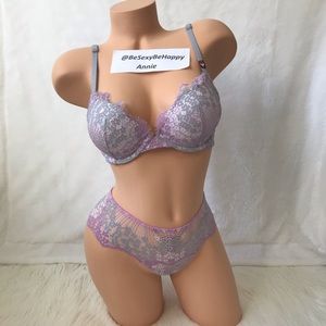Victoria’s Secret Bra Set 32C, Small Dream Angels
